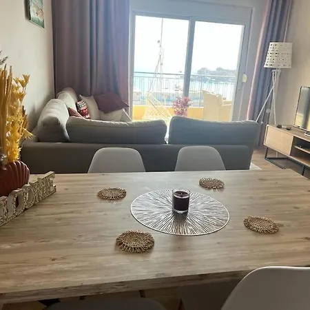شقة Yellow