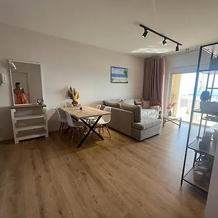 Apartment Yellow